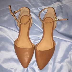 Cognac flats sz 9 only worn a few times